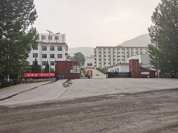 山東能源某煤礦在墨隆采購液壓錨桿鉆機(jī)